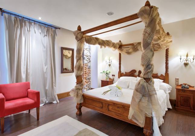 Las mejores habitaciones en Balneario de La Hermida. El entorno más romántico con nuestro Spa y Masaje en Cantabria